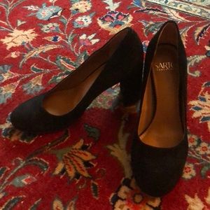 VGUC Franco Sarto black suede stacked pumps, sz 5
